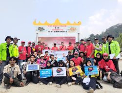 Coca-Cola Europacific Partners Indonesia Ingatkan Pentingnya Pilah Sampah Melalui Aksi Bersih-Bersih Serentak Di 10 Kota